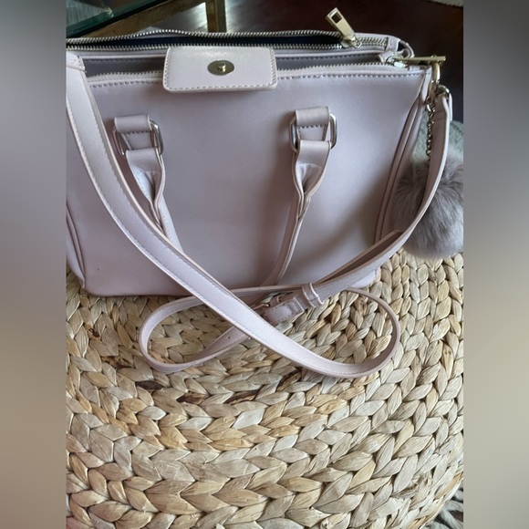 Cute Pink Hue Structured Purse 👛 Classic Style medium size - Picture 13 of 16